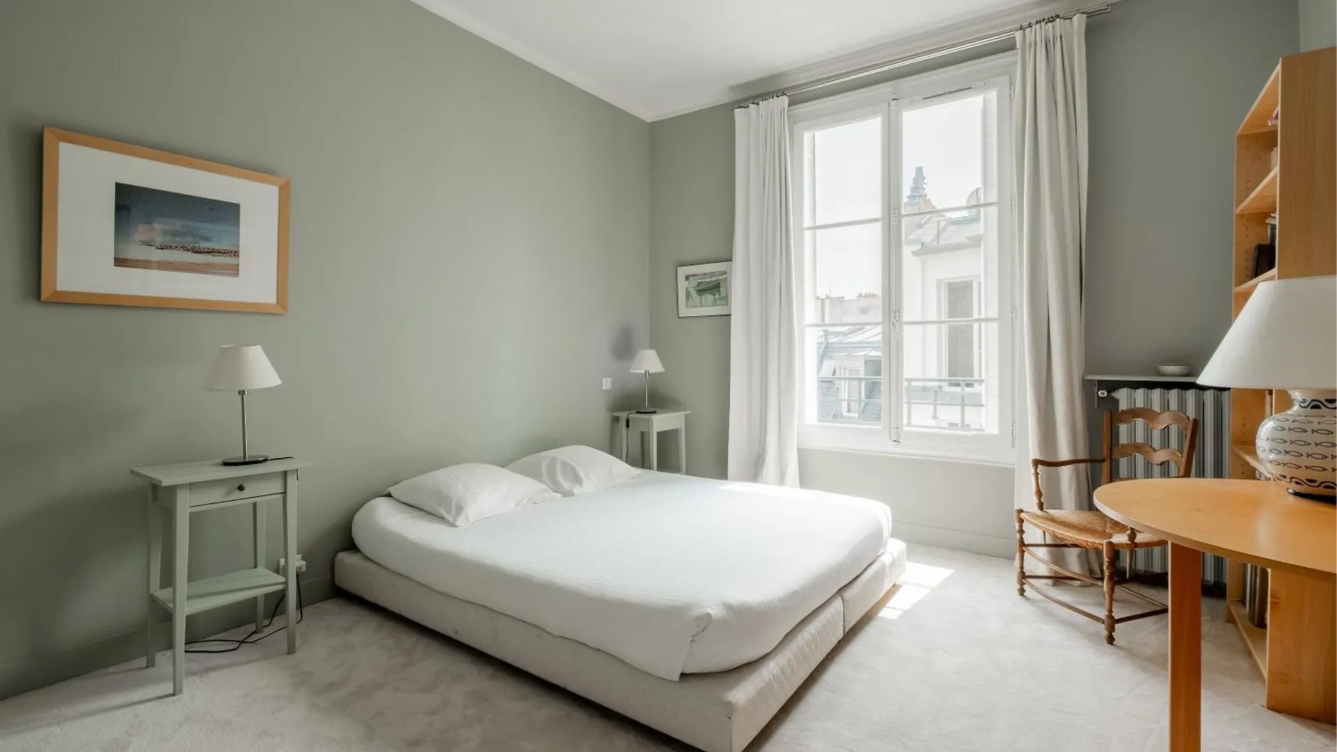 Veeve - Mellow Grace Paris 0*,