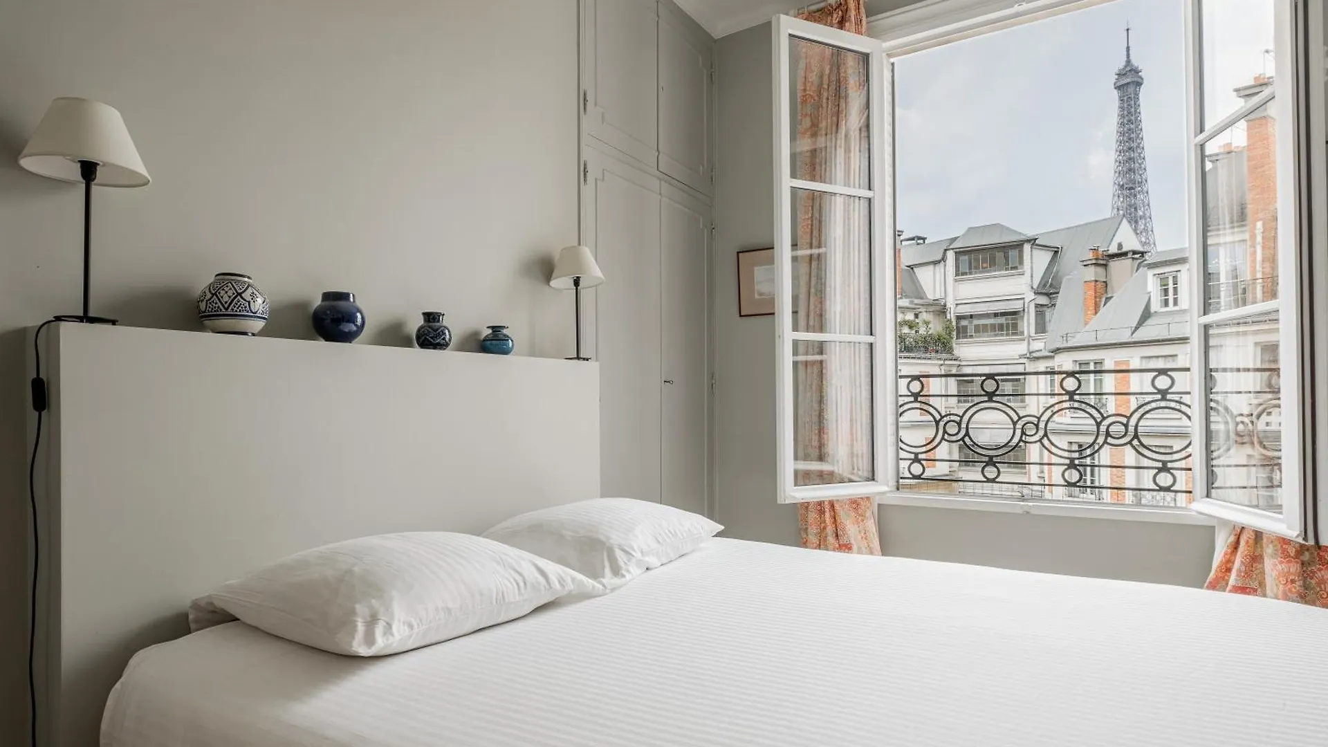 Apartment Veeve - Mellow Grace Paris France
